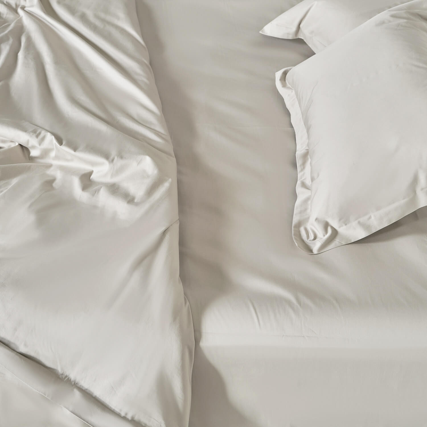 Простыня из мако сатина Cathedral